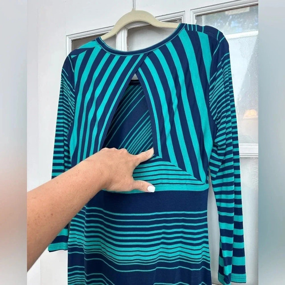 BCBGMAXAZRIA Cintia Teal Sea Blue Green Stripe Shift Dress Open Back Size Large - Picture 4 of 12